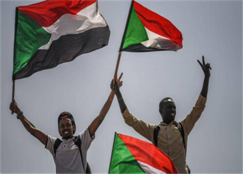 السودان: الديمقراطية العرجاء