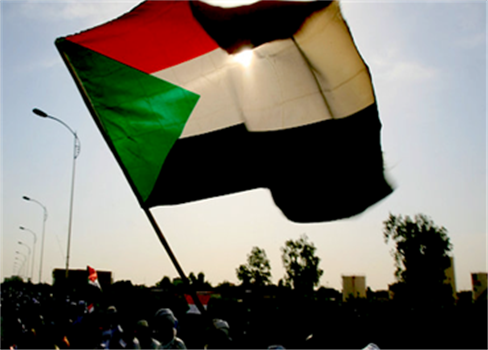 رفع العقوبات عن السودان.. العصا والجزرة