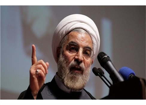 روحاني يحذر الشعب الإيراني من 