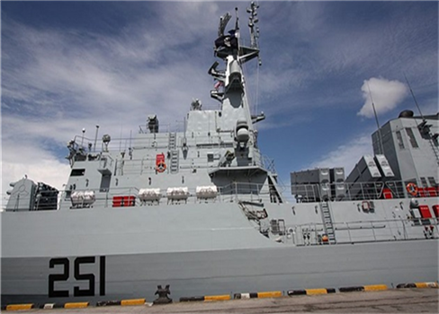 تدريبات بحرية مشتركة بين البحرية المصرية ونظيرتها الباكستانية 