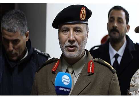 مسؤول عسكري ليبي يرفض تطبيق إتفاق النفط بين حفتر وحكومة السراج