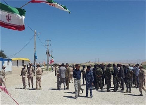 إيران تضغط على العراق لفتح معبر حدودي بين البلدين
