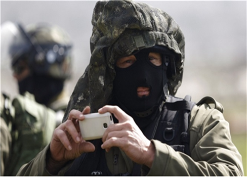 التجسس على هواتف الجنود يقلق بلجيكا من الروس 