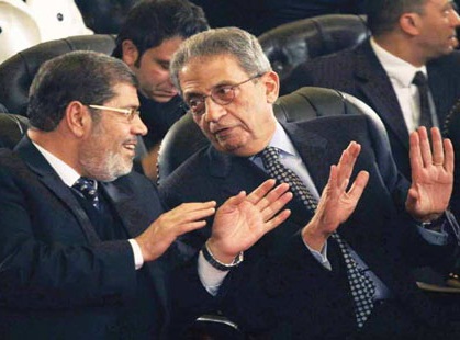 انتخابات المصريين في الخارج تظهر تقدم "موسى"  