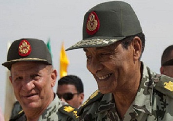 المجلس العسكري المصري يحدد صلاحيات الرئيس القادم