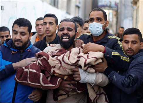 8 شهداء و26 جريحًا في قصف صهيوني على غزة