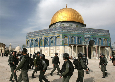 قوات الاحتلال الصهيوني تواصل إغلاق المسجد الأقصى