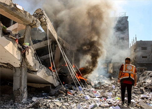 القصف الصهيوني يخلف عشرات الشهداء والجرحى في قطاع غزة