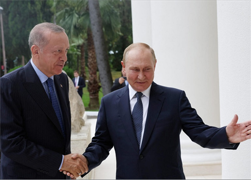 ملفات ثقيلة يحملها الرئيس أردوغان لحلها مع بوتين في سوتشي