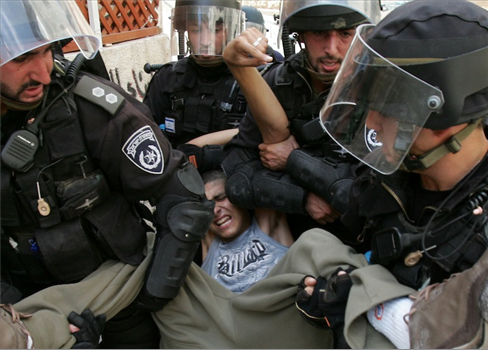 456 فلسطينياً إعتقلهم الإحتلال في شهر يناير بينهم 93 طفلاً