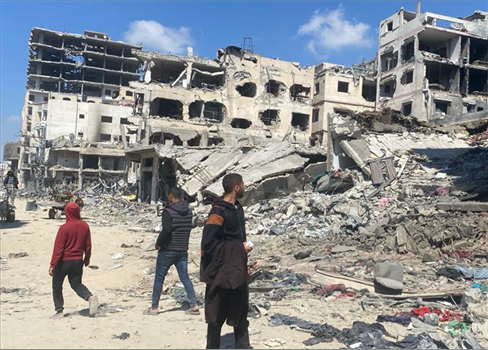 الجيش الصهيوني يهاجم قرى شرق خانيونس