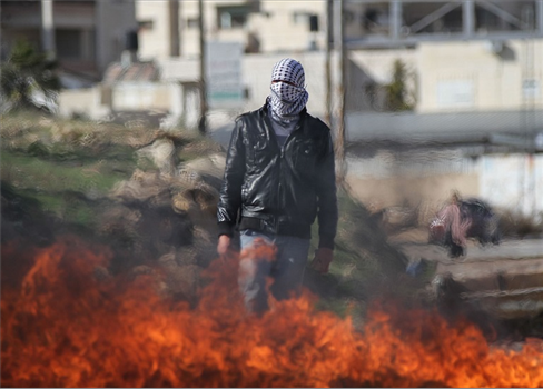 شهيدان من الاستخبارات الفلسطينية في اشتباك مع قوة خاصة صهيونية