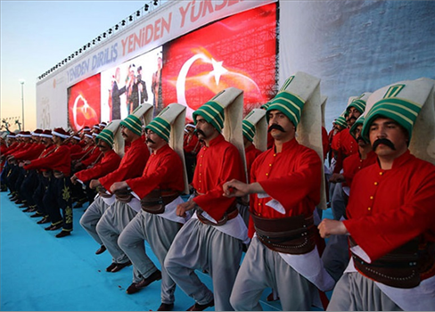 أردوغان يعزز علاقاته العسكرية والإقتصادية بالبلقان