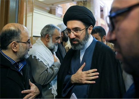 تعيينات عسكرية جديدة في إيران تطال الحرس الثوري وهيئة الأركان والباسيج