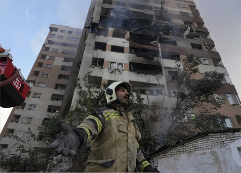 الدولة العبرية تسعى لإسقاط النظام الإيراني قبل نهاية ولاية ترامب