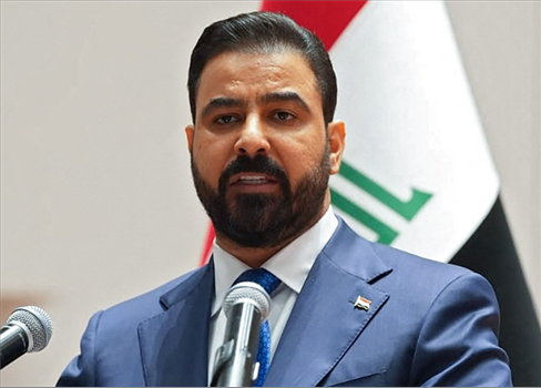 العراق يغلق منفذًا حدوديًا مع إيران ويقيل قائد عمليات ميسان