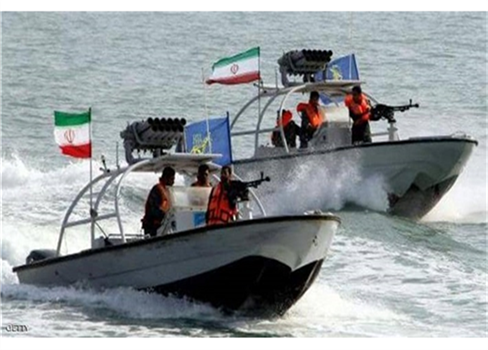 إيران تنوي تسيير دوريات بحرية في البحر الأحمر