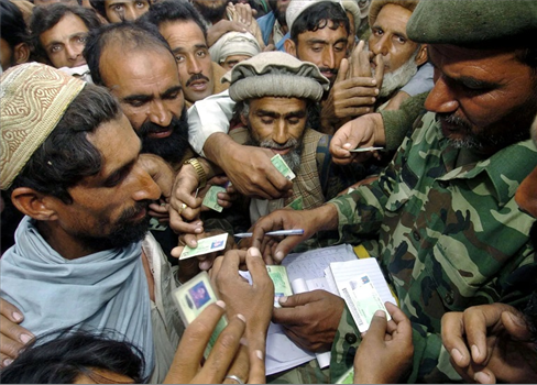 جدل متصاعد بشأن موعد الانتخابات العامة في باكستان