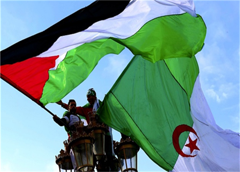 فرنسا ترحل جزائرياً رفض توريد أغذية لإسرائيليين