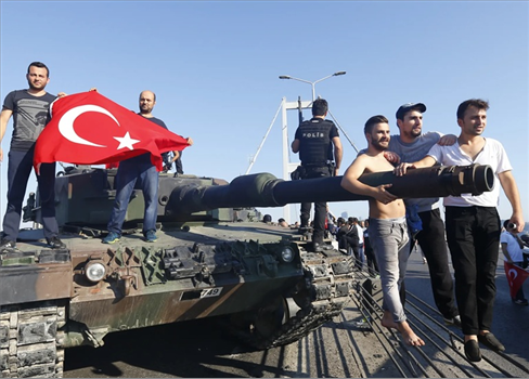 أردوغان: 15 تموز رسّخ الديمقراطية وعزّز قوة الدولة التركية
