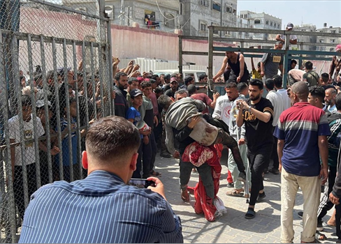 استشهاد شقيقين وإصابة ثالث برصاص الجيش الصهيوني شرق مدينة غزة