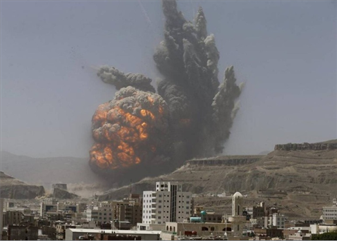 انفجارات استهدفت محطة كهرباء جنوب العاصمة اليمنية صنعاء