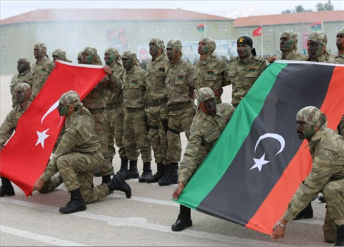 قاعدة بحرية تركية تثير الجدل في ليبيا