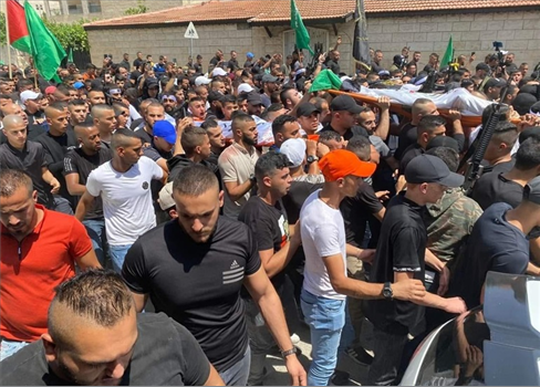 الطيران الصهيوني يغتال 4 شهداء في الضفة المحتلة