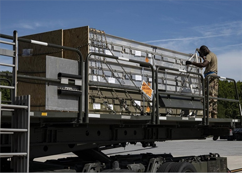 مظاهرات تغلق مصنع أسلحة نرويجي يصدر ذخائر للجيش الصهيوني