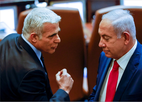 صحيفة بريطانية: تماسك اليمين خلف نتنياهو حماه من شراسة المعارضة