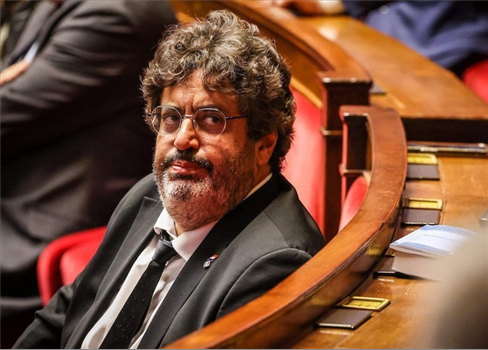 مطالبات بمعاقبة نائب فرنسي يدعم جرائم الاحتلال الصهيوني