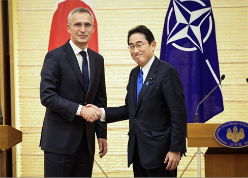 تحالف ثلاثي ضد الصين.. بكين تراقب تحركات الناتو في آسيا