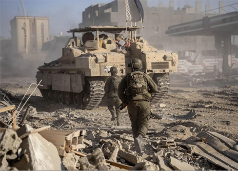 الجيش الصهيوني يعلن توسيع عمليته في خانيونس بمشاركة 3 ألوية