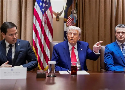 ترامب يجتمع مع زعماء من بلدان عربية وإسلامية لإنهاء حرب غزة