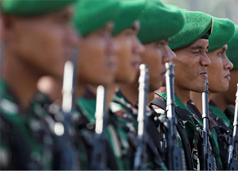 إندونيسيا تستعد لإرسال قوة عسكرية إلى قطاع غزة خلال اسبوعين