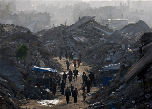 هل تتنازل حماس عن سلاحها مقابل الإعمار الأمريكي؟!