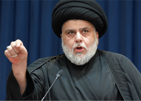 الصدر يعلن تفكيك سرايا السلام وإلحاقها بالدولة العراقية