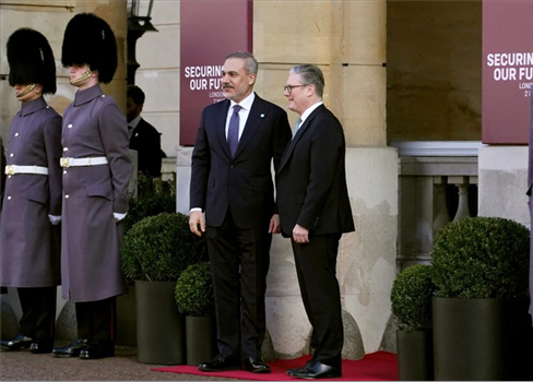 تحالف بريطاني–تركي يعيد رسم ملامح 