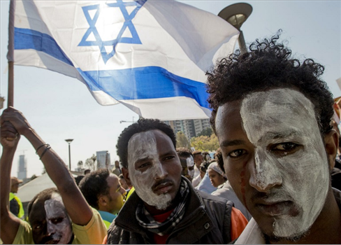 جنوب إفريقيا تستنكر منح الكيان الصهيوني صفة مراقب في الإتحاد الافريقي
