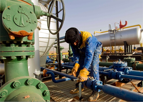الجزائر تنوي رفع أسعار الغاز على المشترين في أوروبا