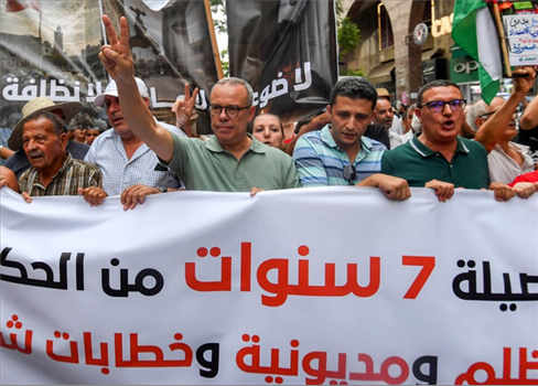 أزمة المياه والكهرباء تفجّر الغضب الشعبي في تونس 