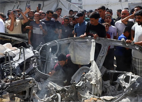 خمسة شهداء في غارة صهيونية استهدفت مركبة غرب غزة