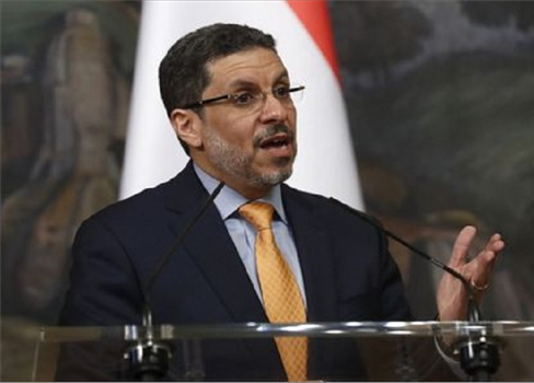 رئيس الوزراء اليمني أحمد بن مبارك يستقيل من منصبه