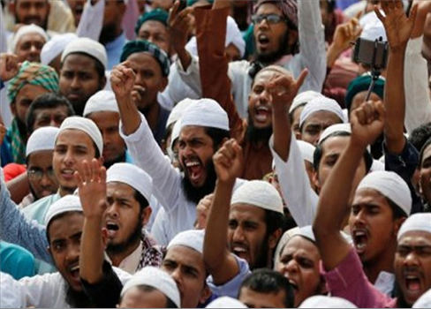 بنغلاديش.. مظاهرة حاشدة رفضا لتقرير حكومي خاص بالمرأة مخالفا للشريعة الإسلامية