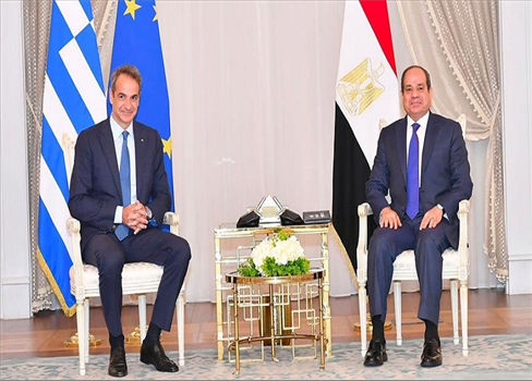 بعد تأجيل زيارة السيسي لتركيا.. رئيس الوزراء اليوناني في زيارة لمصر