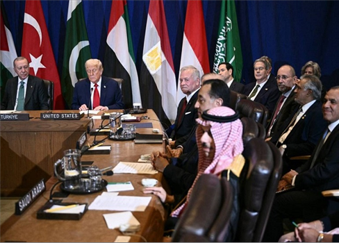 بيان عربي وإسلامي يرحب برد حماس على خطة ترامب ويطالب بتنفيذ بنودها