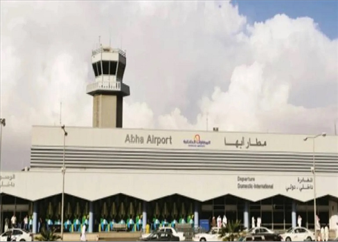 السعودية: وفاة 3 وإصابة 36 باعتداءين على مطارَي أبها والرياض