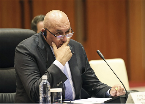 وزير الدفاع الإيطالي: الاتحاد الأوروبي يضعف وأردوغان يزداد قوة