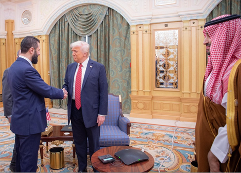 بعد لقائه في الرياض.. ترامب يشيد بالرئيس السوري أحمد الشرع