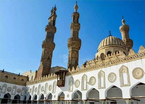 الأزهر: استهداف مكة المكرمة استفزاز لمشاعر المسلمين في مشارق الأرض ومغاربها